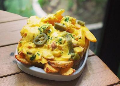 طرز تهیه سیب زمینی پنیری خانگی