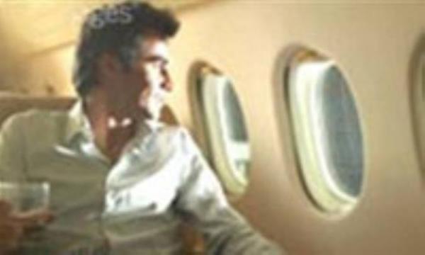 هنگام گرفتگی گوش در هواپیما، آدامس بجوید