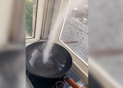 مشاهده گردباد روی ماهیتابه